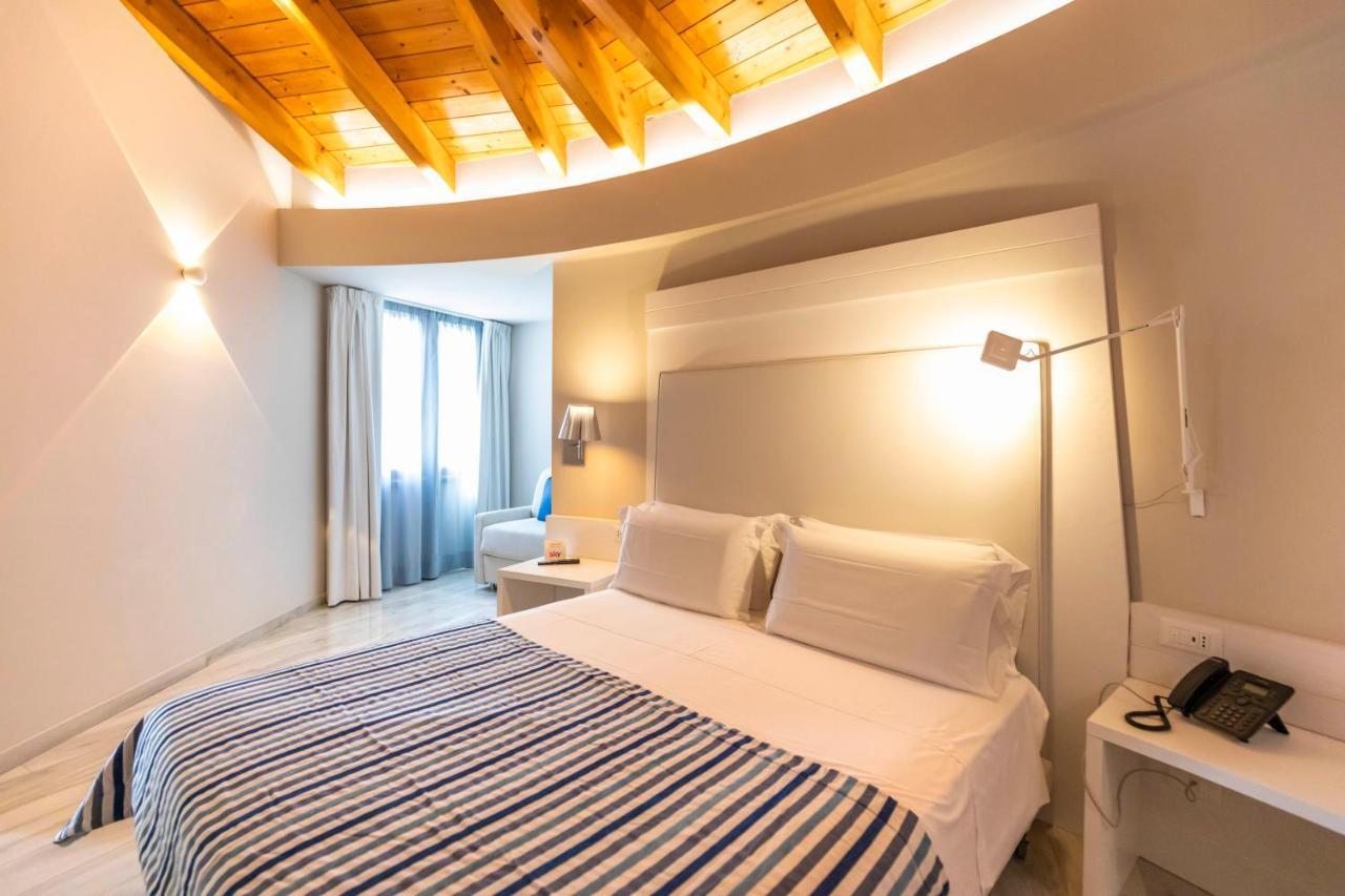 Borgo Donna Canfora Capo Vaticano Zewnętrze zdjęcie