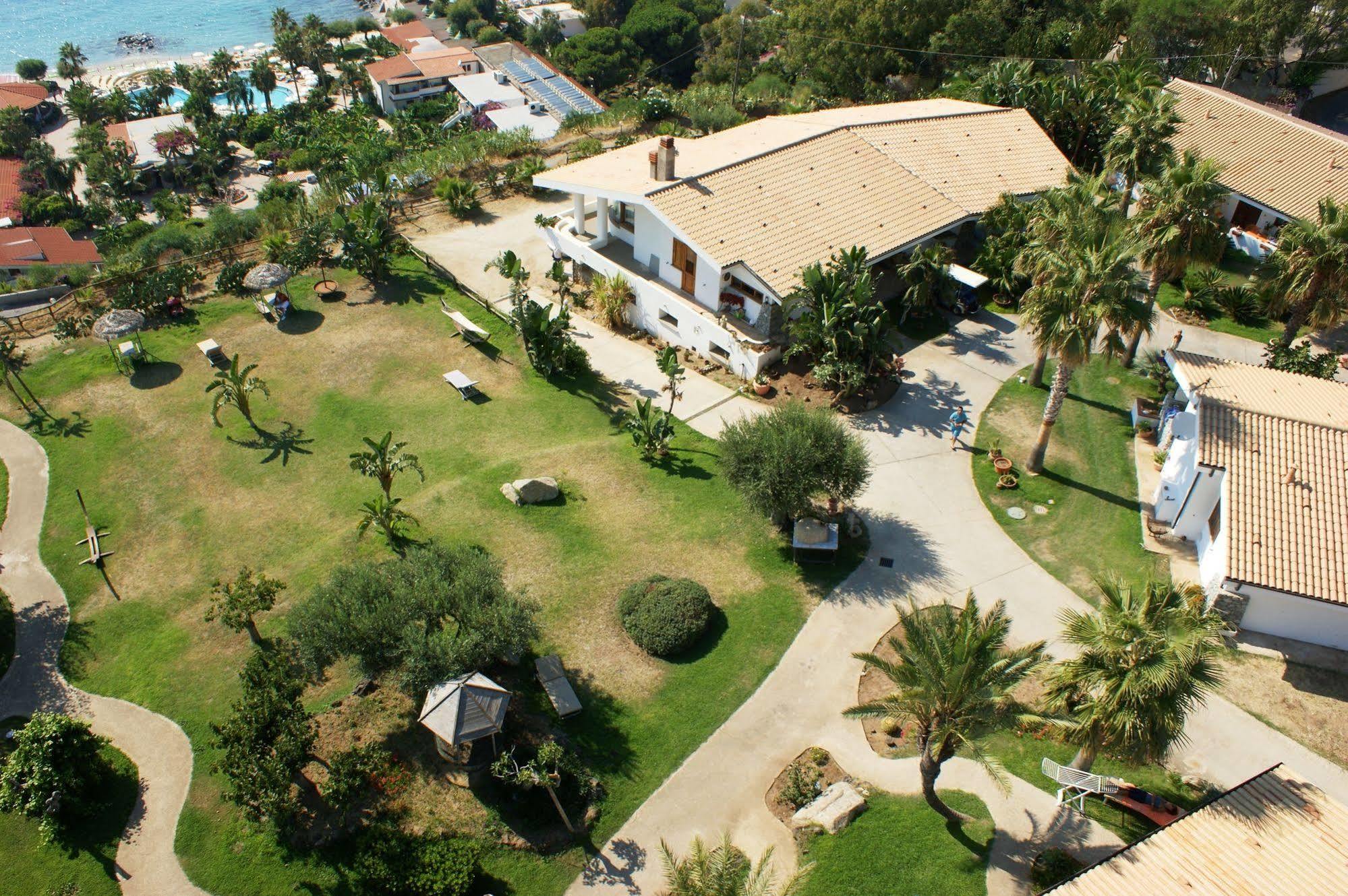 Borgo Donna Canfora Capo Vaticano Zewnętrze zdjęcie